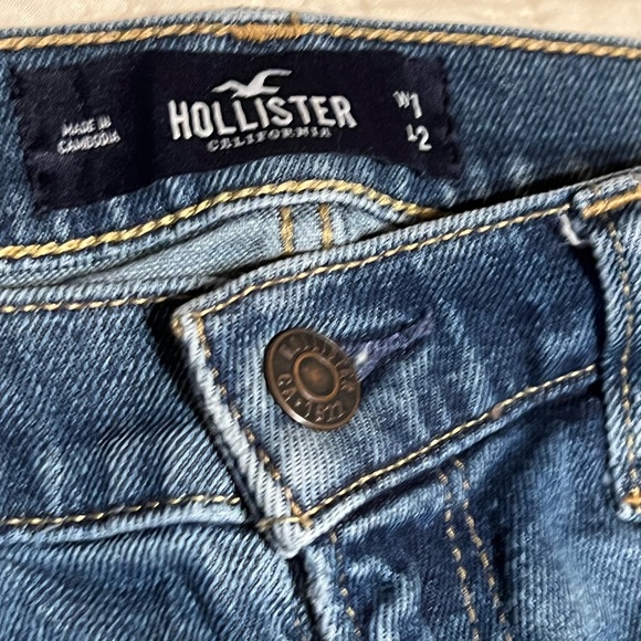 Hollister Skinny Epic Flex Jeans Medium Wash 31x32 Distressed - Picture 5 of 6